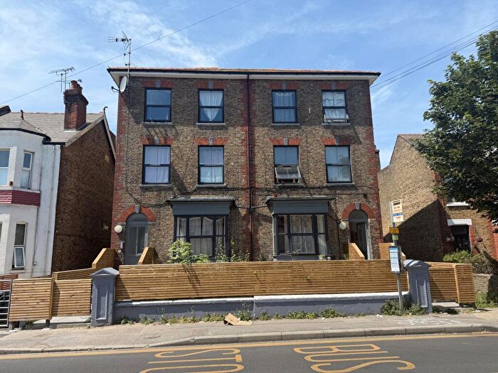 2 Bedroom Property To Rent In Ramsgate Road, Margate, CT9
