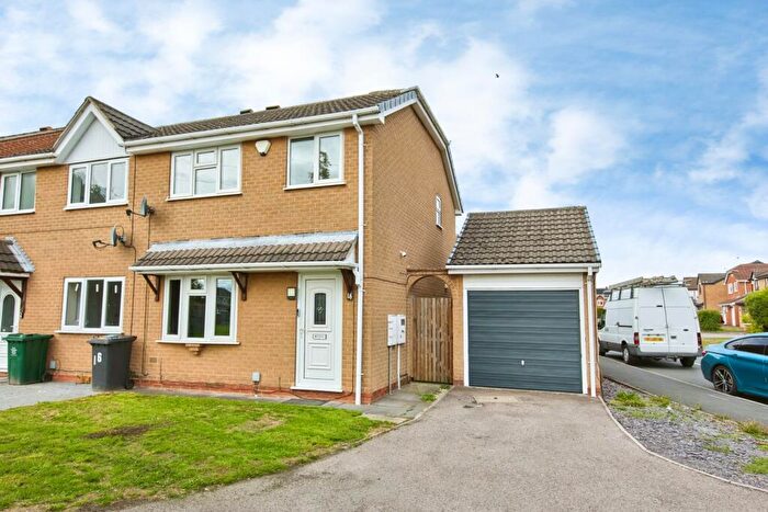 3 Bedroom Semi Detached House For Sale In Pilgrims Way, Stenson Fields, Derby, Derbyshire, DE24