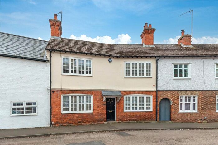 2 Bedroom Terraced House For Sale In Silver Street, Newport Pagnell, Buckinghamshire, MK16