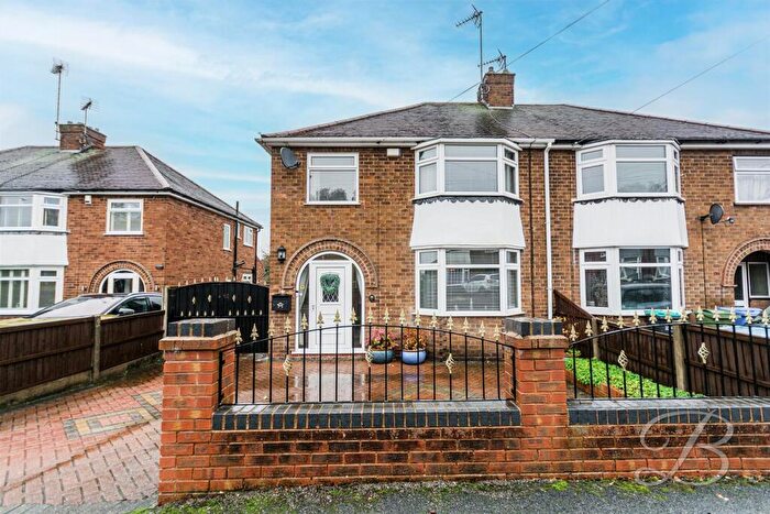 3 Bedroom Semi Detached House For Sale In Leabrooks Avenue, Mansfield Woodhouse, Mansfield, NG19