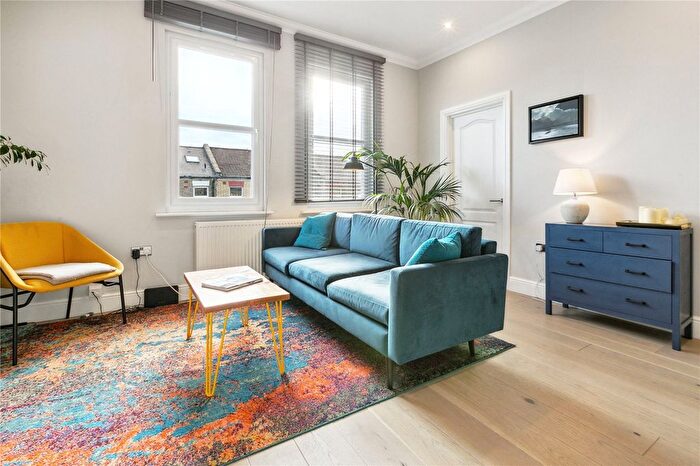 1 Bedroom Flat To Rent In Bonham Road, London, SW2