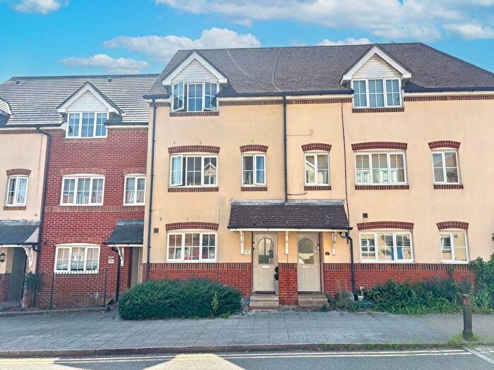 3 Bedroom Terraced House For Sale In Sir John Fogge Avenue, Ashford, TN23