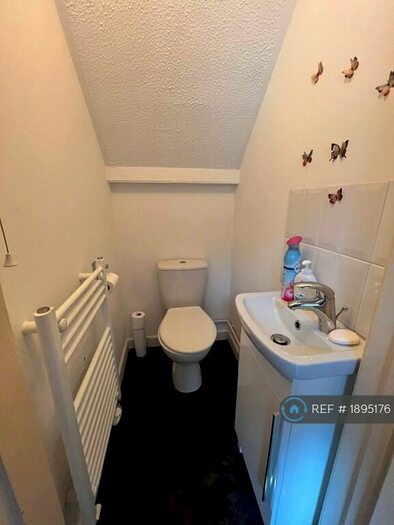 1 Bedroom Semi-Detached House To Rent In Brownhill Road, Chandler's Ford, Eastleigh, SO53