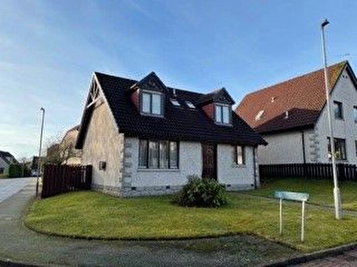 3 Bedroom Detached House To Rent In Corse Wynd, Kingswells, Aberdeen, AB15