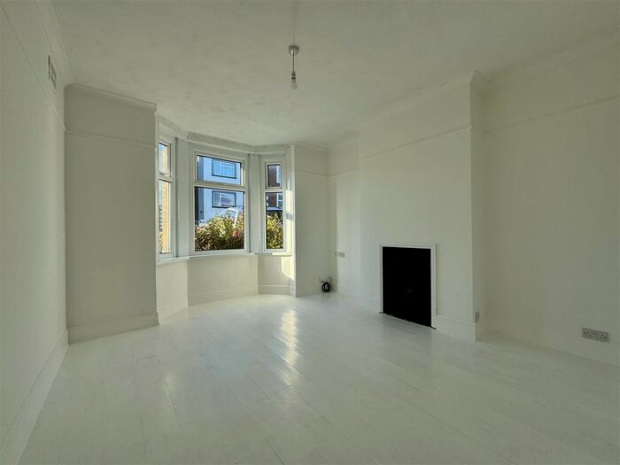 3 Bedroom Detached House For Sale In Ryde, Isle Of Wight, PO33
