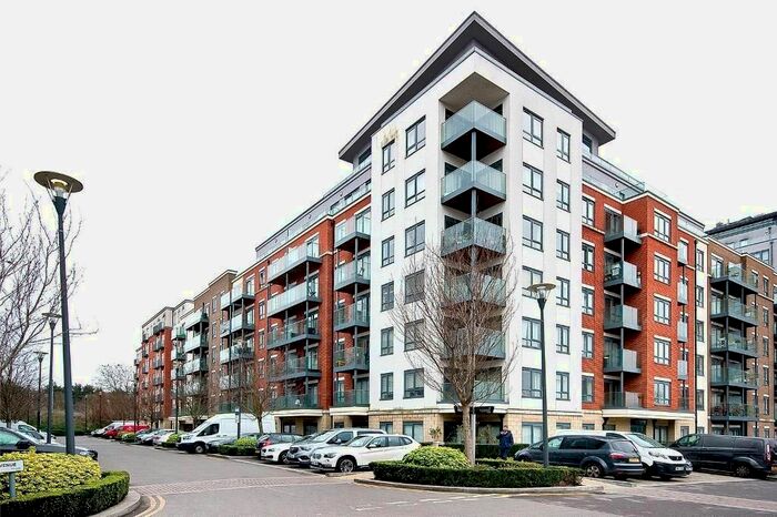 1 Bedroom Flat For Sale In East Drive, Colindale, London, NW9