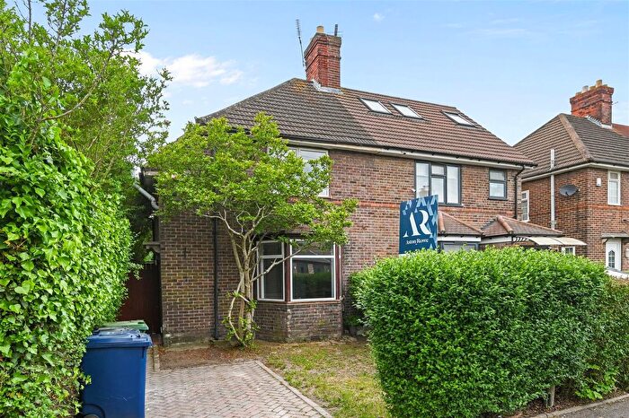 3 Bedroom Semi-Detached House For Sale In Norman Way, Acton, London, W3