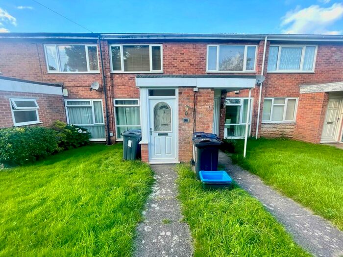 2 Bedroom Maisonette To Rent In Ardath Road, Kings Norton, B38