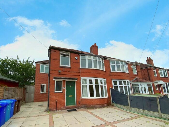 5 Bedroom Semi-Detached House To Rent In Fairholme Road, Manchester, Greater Manchester, M20
