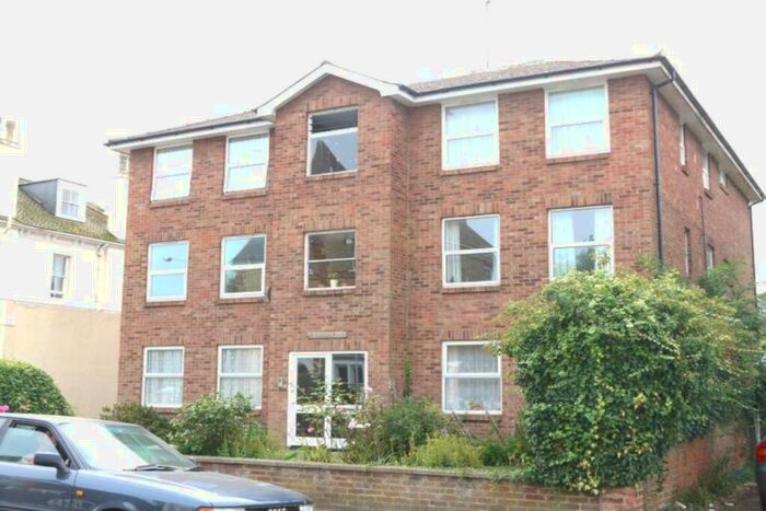 2 Bedroom Apartment To Rent In Manor Road, Folkestone, Kent, CT20