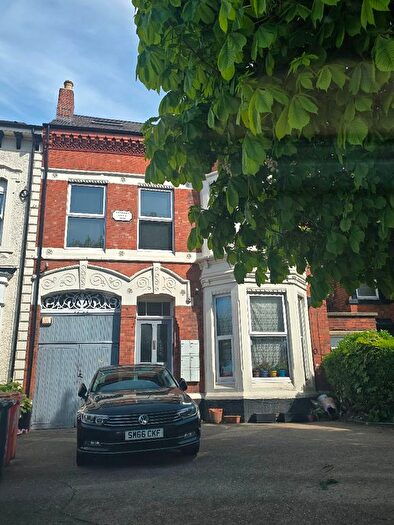 1 Bedroom Flat To Rent In Flat, Humberstone Road, Leicester, LE5