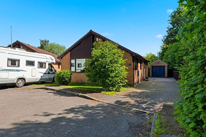 3 Bedroom Detached Bungalow For Sale In Balmoral Way, New Whittington, S43