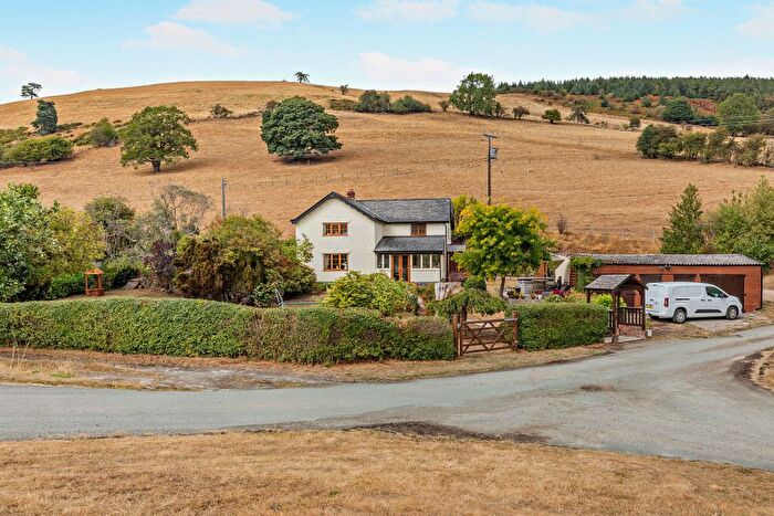 4 Bedroom Detached House For Sale In Pool House, Bucknell, SY7