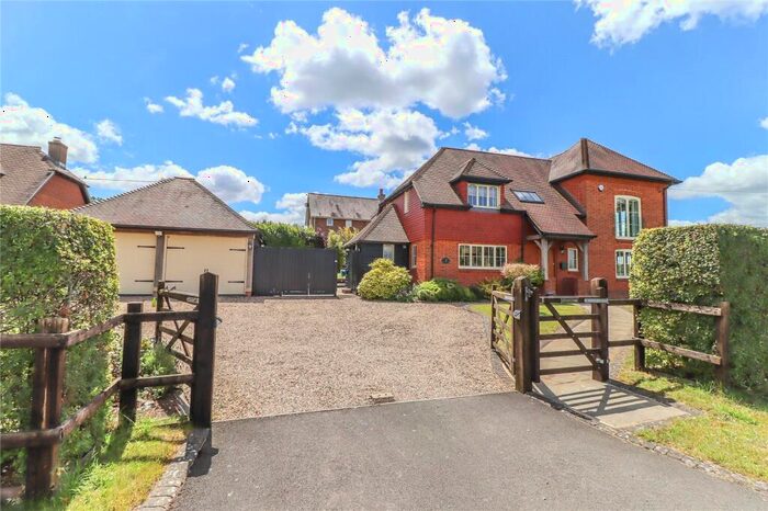 4 Bedroom Detached House For Sale In Streetway Road, Palestine, Andover, Hampshire, SP11