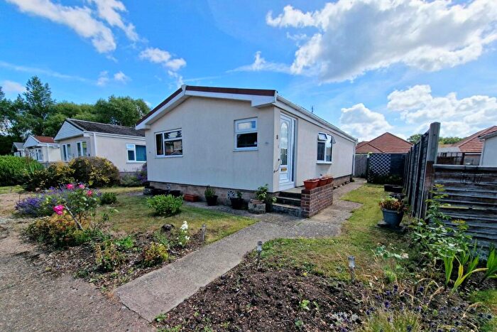 2 Bedroom Detached House For Sale In Pine Park, Aldershot Road, Normandy, Surrey, GU3