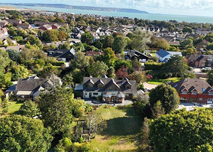 4 Bedroom Detached House For Sale In Kitwalls Lane, Milford On Sea, Lymington, Hampshire, SO41