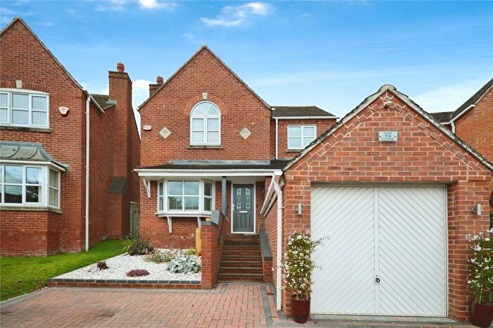 5 Bedroom Detached House For Sale In Oak Close, Castle Gresley, Swadlincote, Derbyshire, DE11