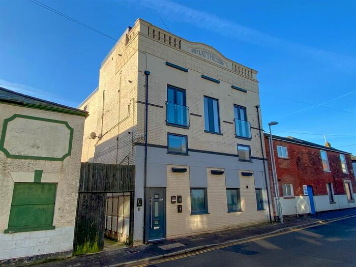 2 Bedroom Flat For Sale In Englands Lane, Gorleston, NR31