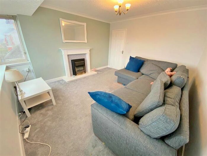 3 Bedroom Flat To Rent In Fleetwood Road North, Thornton-Cleveleys FY5