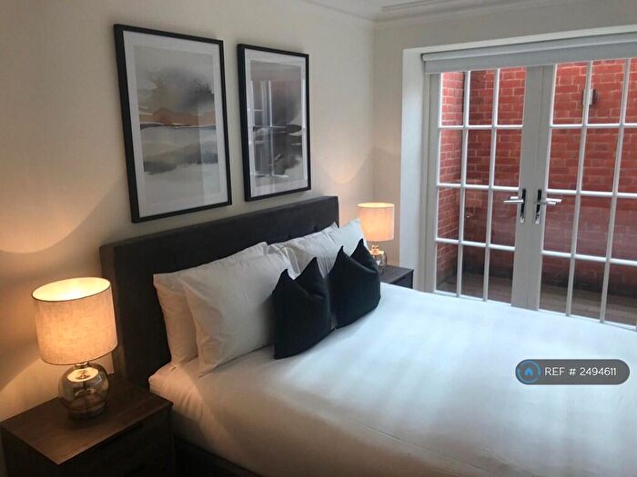 2 Bedroom Flat To Rent In Kidderpore Avenue, London, NW3