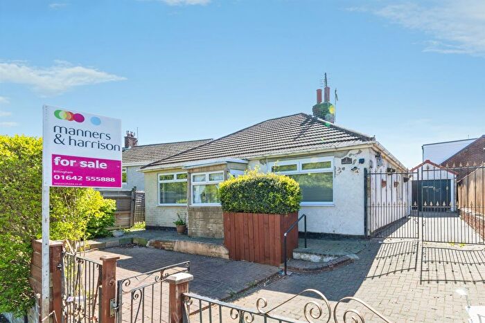 2 Bedroom Detached Bungalow For Sale In Braemar Road, Billingham, TS23