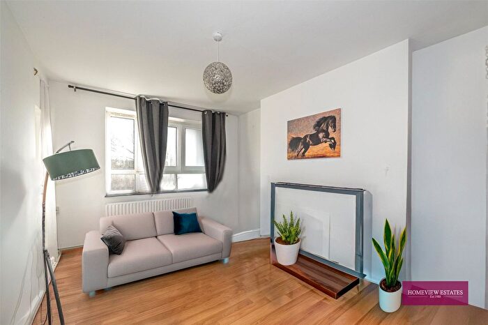 3 Bedroom Flat For Sale In Besant House, Boundary Road, London, NW8