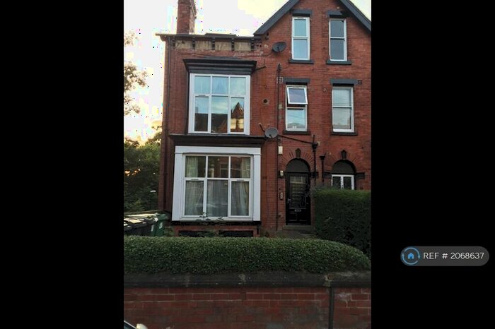 1 Bedroom Flat To Rent In Oakwood Avenue, Leeds, LS8