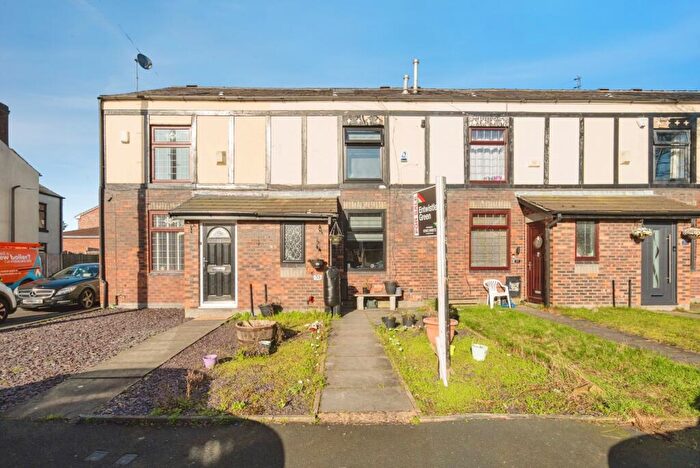 3 Bedroom Terraced House For Sale In Marlbrook Drive, Bolton, Lancashire, BL5
