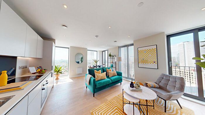 2 Bedroom Apartment To Rent In Bromsgrove Street, Birmingham, B5