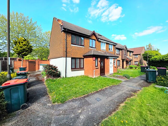 3 Bedroom Terraced House To Rent In Windmill Court, Crawley, RH10