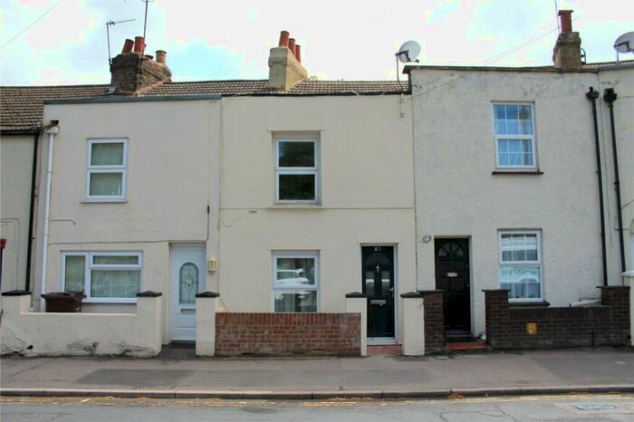 3 Bedroom Terraced House To Rent In Marlborough Road, Gillingham, Kent, ME7