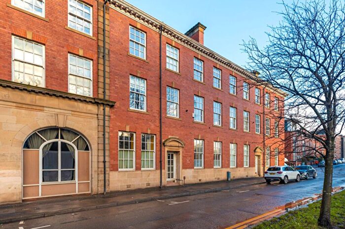 2 Bedroom Apartment For Sale In Beith Street, Partick, Glasgow, G11