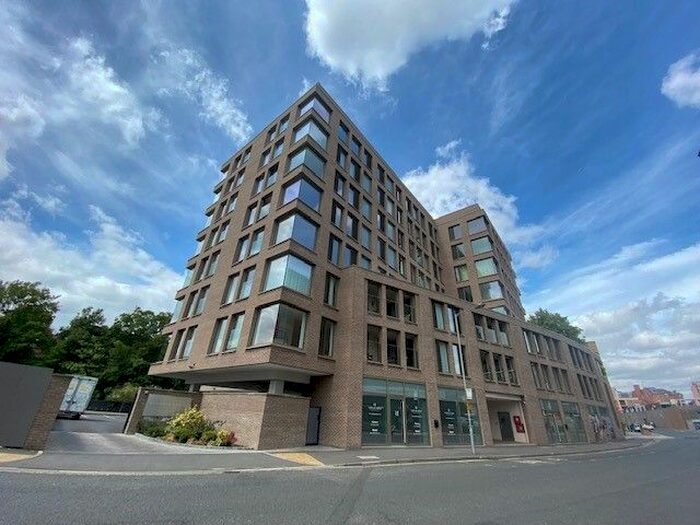 2 Bedroom Flat To Rent In Ryedale House, Picadilly, York, YO1