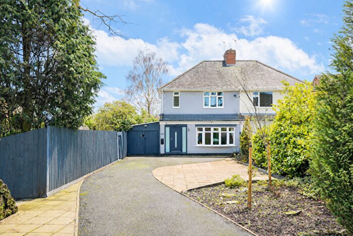 3 Bedroom Semi Detached House For Sale In Hall Lane, Whitwick, Coalville, Leicestershire, LE67