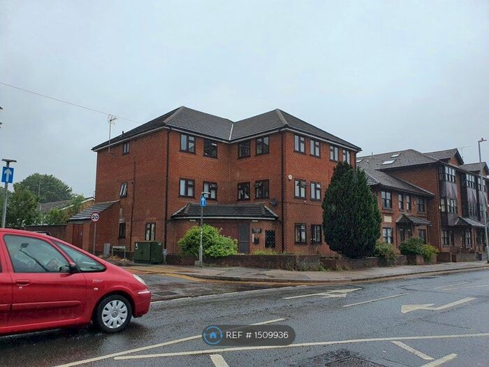 1 Bedroom Flat To Rent In High Street South, Dunstable, LU6