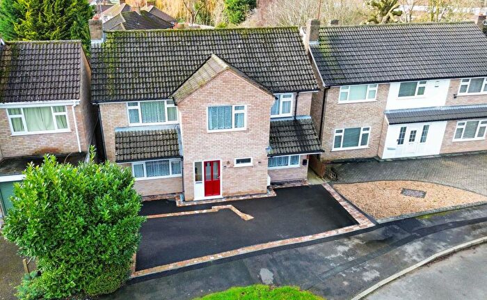 4 Bedroom Detached House For Sale In Beech Road, Oadby, Leicester, LE2