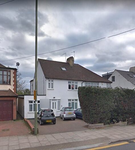 Studio To Rent In Cat Hill, London, EN4
