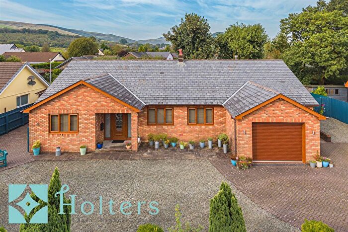 3 Bedroom Detached Bungalow For Sale In Tai Cae Mawr, Llanwrtyd Wells, LD5