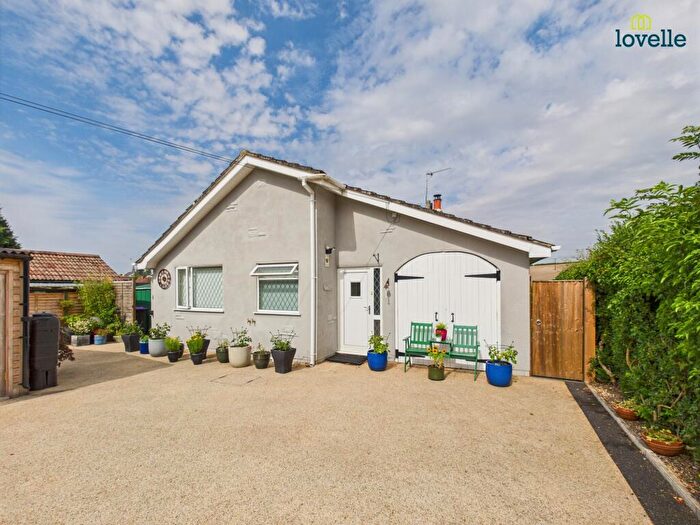 3 Bedroom Detached Bungalow For Sale In Ludford Road, Binbrook, LN8
