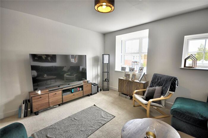 4 Bedroom Terraced House To Rent In Cottage Walk, Godalming, Surrey, GU7