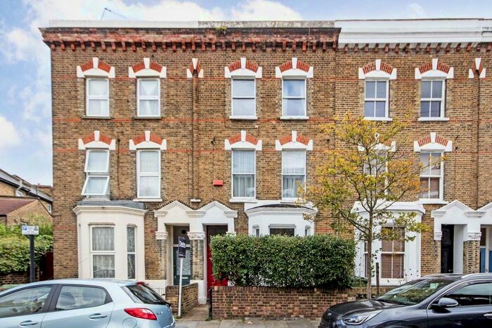 4 Bedroom Property To Rent In Concanon Road, London, SW2