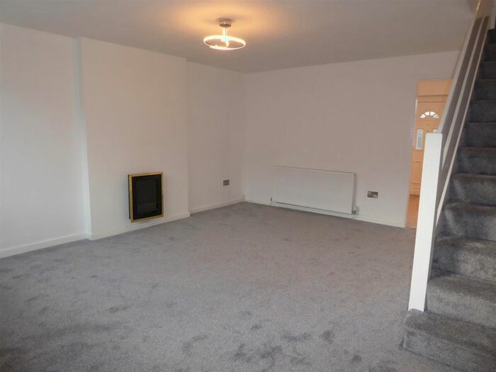 3 Bedroom Terraced House To Rent In Axminster Walk, Bramhall, Stockport, SK7