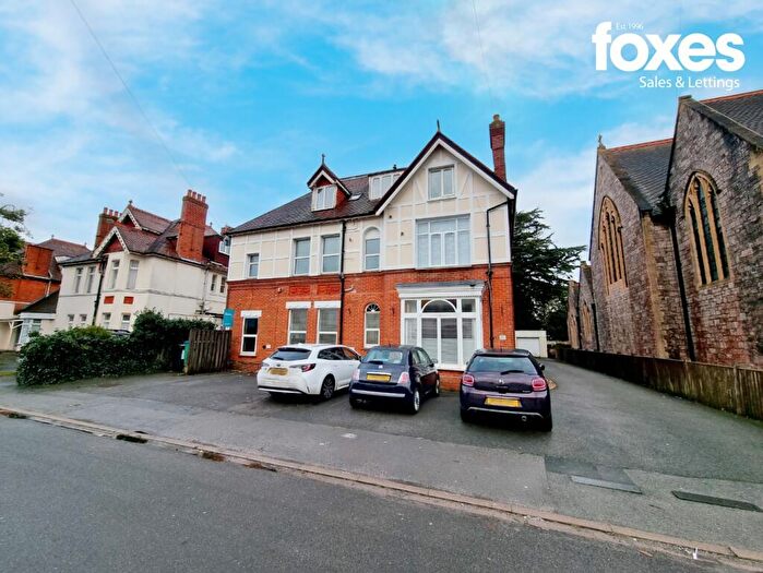 2 Bedroom Apartment To Rent In Florence Road, Bournemouth, Dorset, BH5