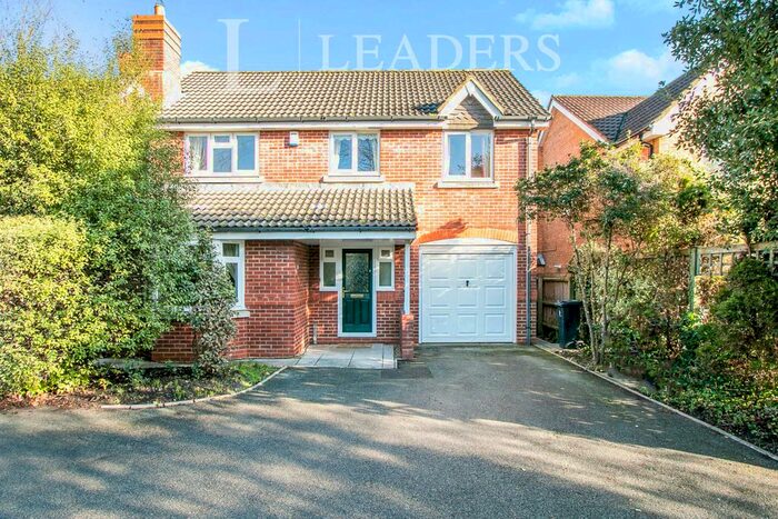 4 Bedroom Detached House To Rent In Deverel Close, Christchurch, BH23