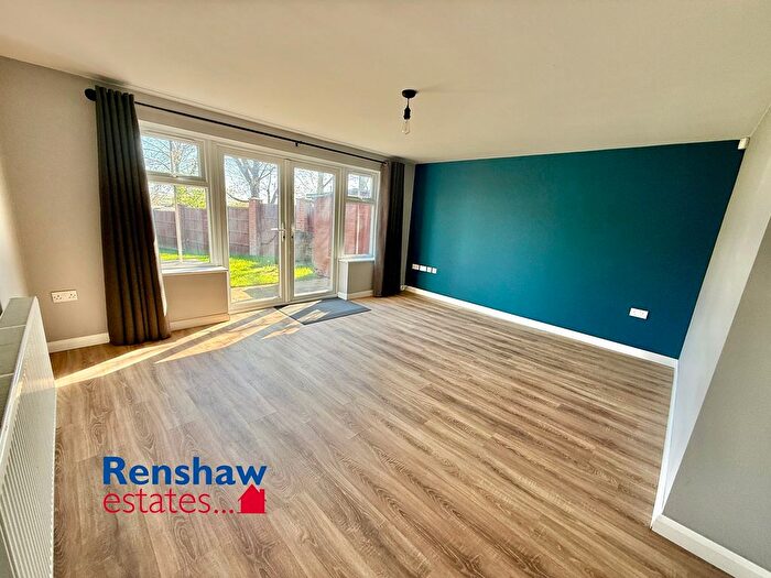 3 Bedroom Semi Detached House To Rent In Byron Street, Ilkeston, Derbyshire, DE7