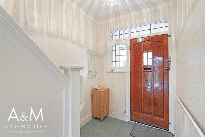 3 Bedroom End Of Terrace House For Sale In Roy Gardens, Newbury Park, IG2