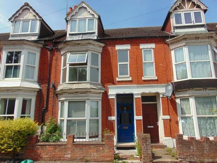 4 Bedroom Terraced House To Rent In Semilong Road, Northampton, NN2