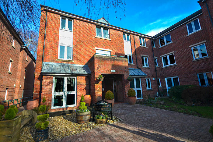 2 Bedroom Retirement Property For Sale In Georgian Court, Spalding, Lincolnshire, PE11