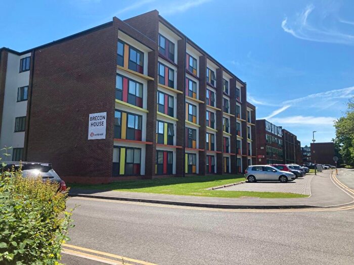 Studio To Rent In Brecon House, Browns Green, Birmingham, B20