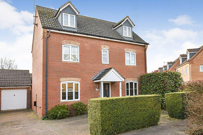 4 Bedroom Detached House For Sale In Elgar Way, Stamford, PE9
